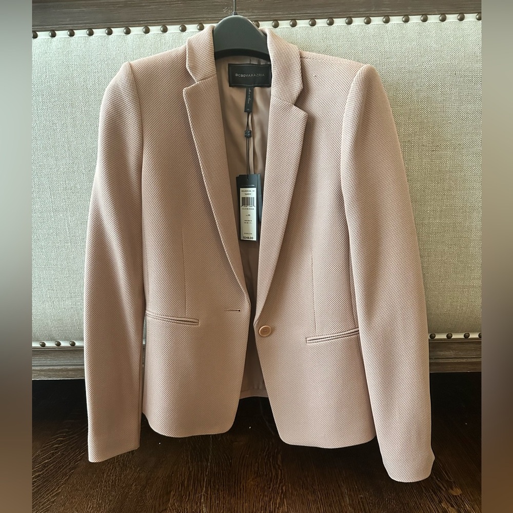 BCBGMaxAzria Blush Women's Blazer